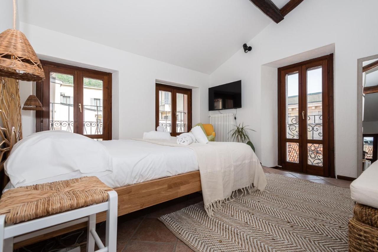 דירות קומו Cozy Studio In Old Town מראה חיצוני תמונה